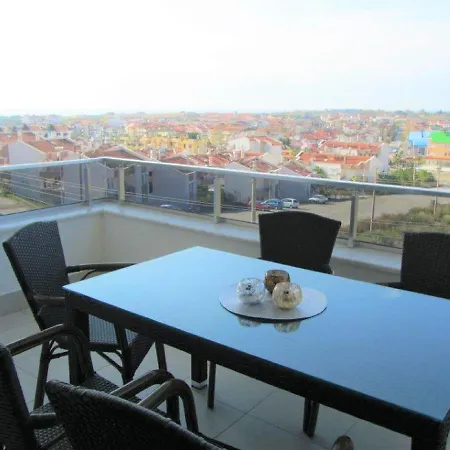 アパート Tropical Gardens Is A 2 Bed 1st Floor Private シダ